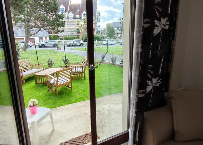 Cabourg Plage Apartment *